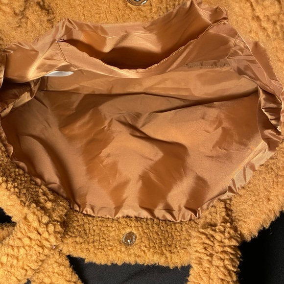 PINK Victoria's Secret Tan Sherpa Tote Bag - Picture 4 of 4